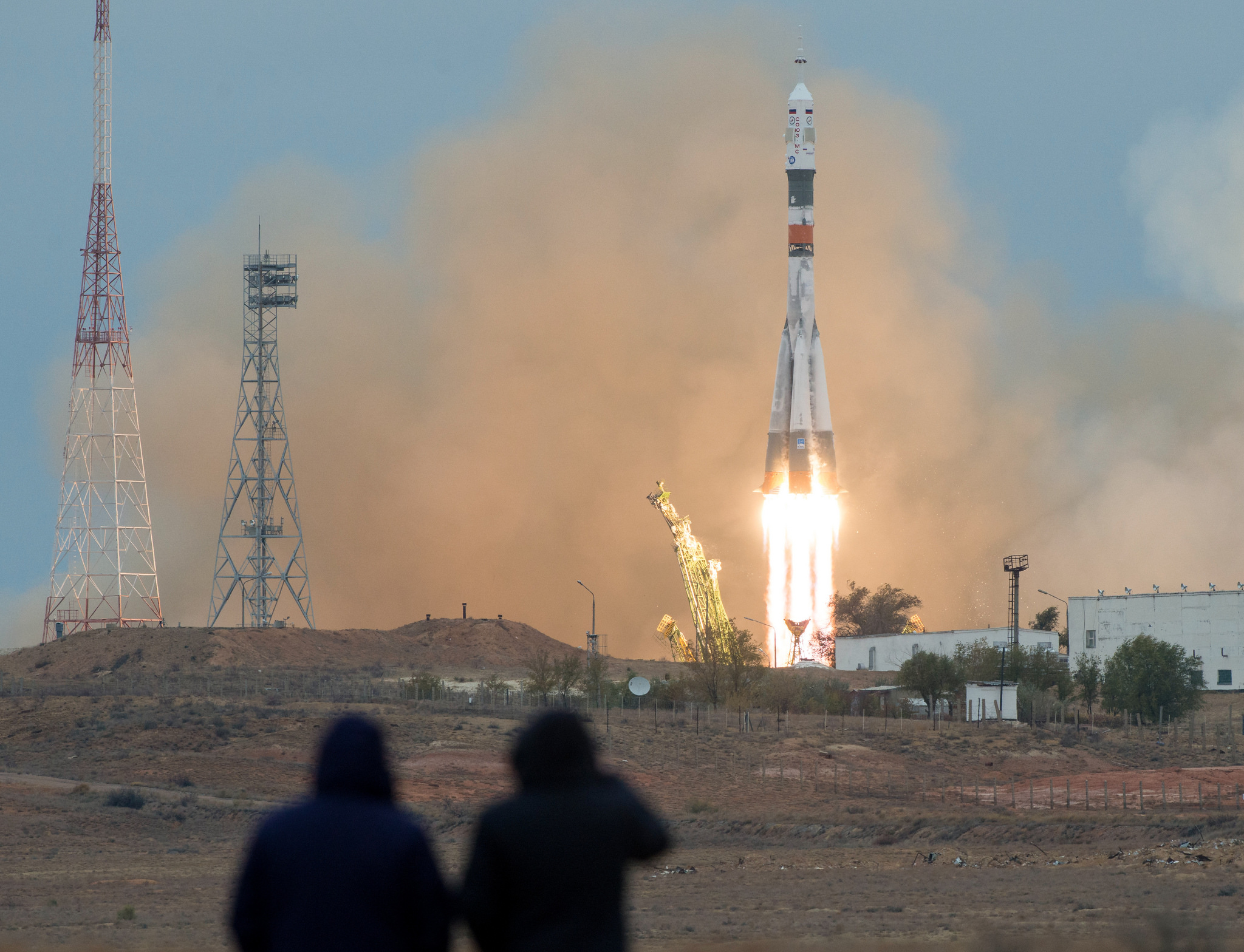 Liftoff! Soyuz Rocket Launches US-Russian Space Station Crew Into Orbit